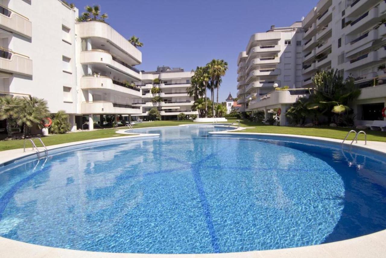 Sitges Pool & Sea Terrace Luxury, Comfort, Unbeatable Location Bagian luar foto