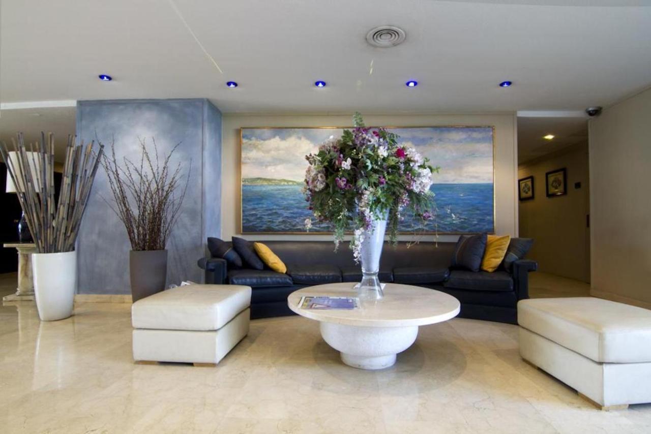 Sitges Pool & Sea Terrace Luxury, Comfort, Unbeatable Location Bagian luar foto